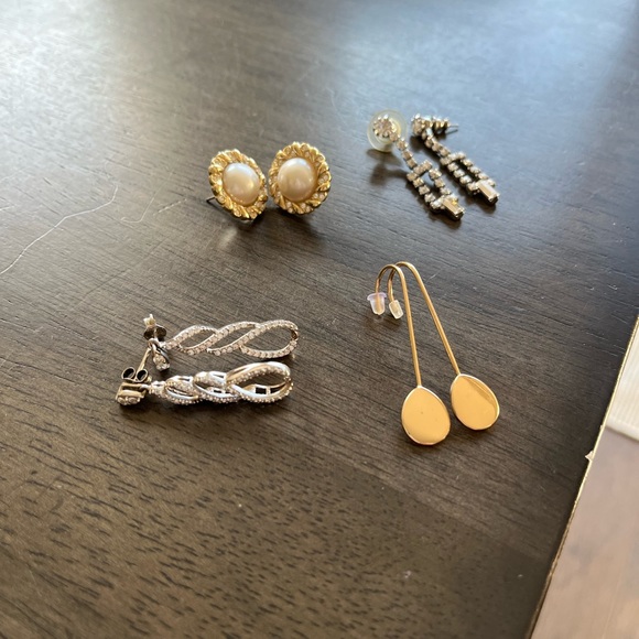 Earring Bundle - Picture 2 of 7